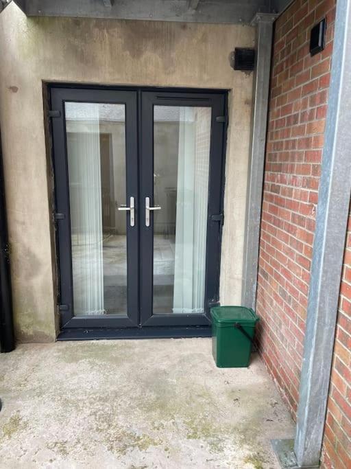 Modern 1-Bed Apartment Belfast Exterior photo
