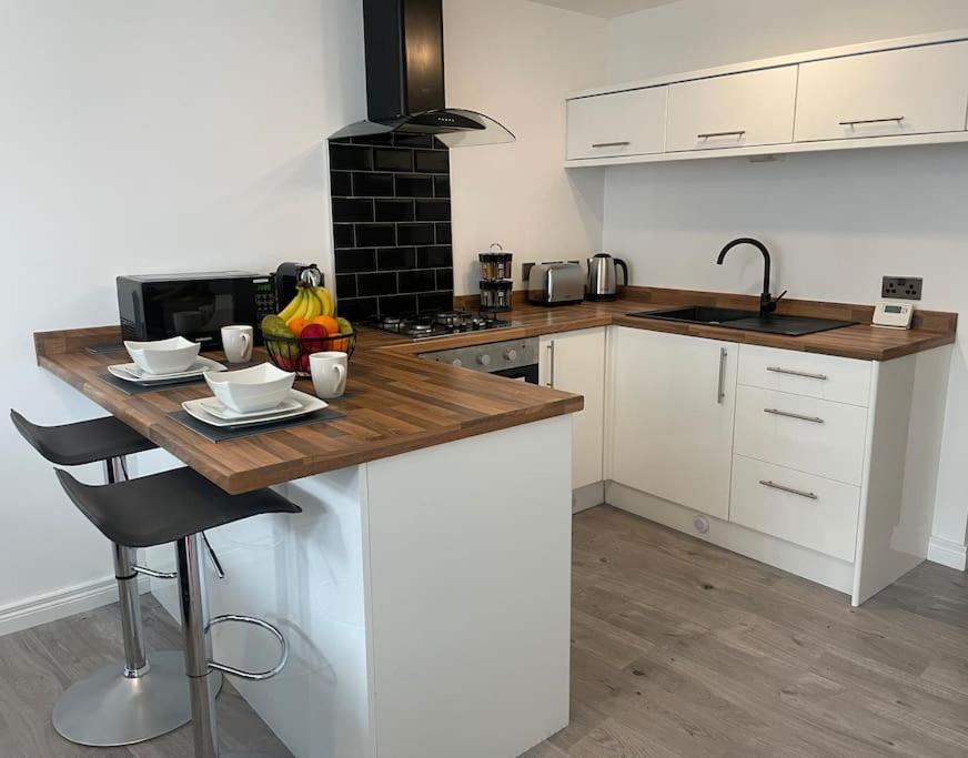 Modern 1-Bed Apartment Belfast Exterior photo