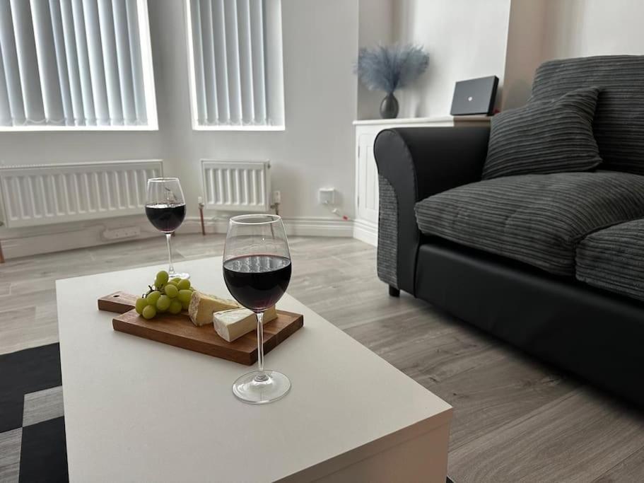 Modern 1-Bed Apartment Belfast Exterior photo